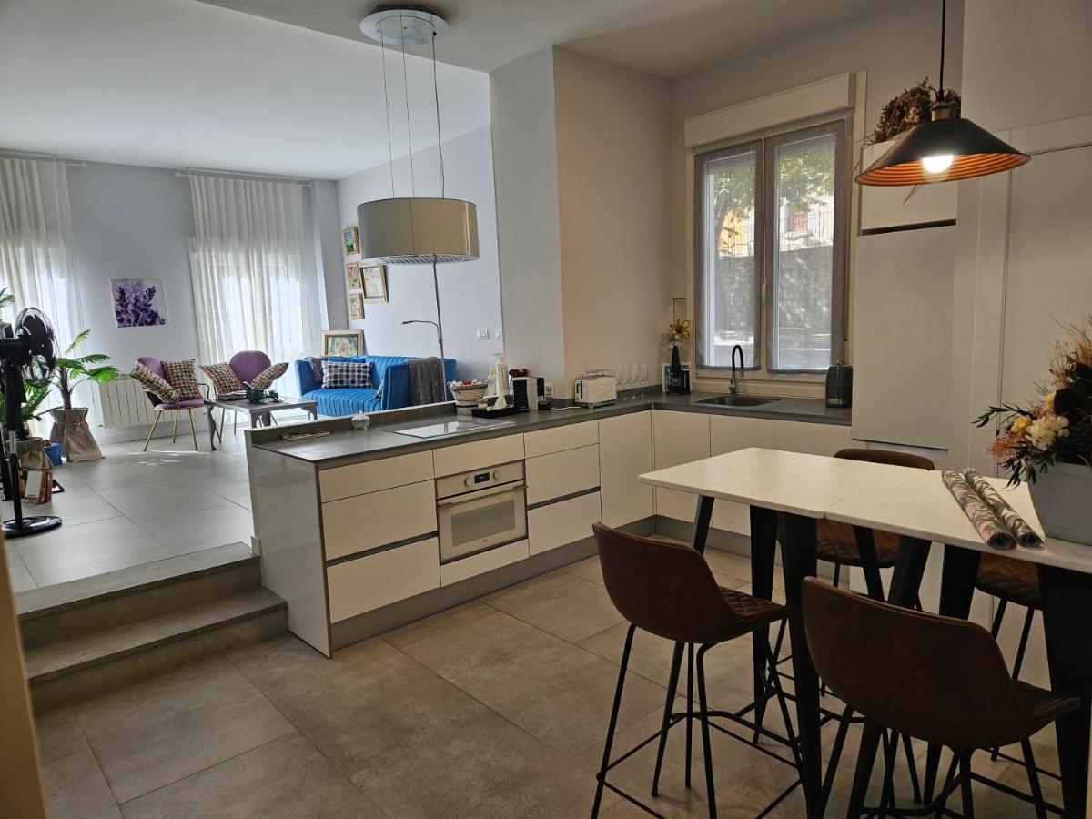 Loft17 Apartman Burgo Kültér fotó